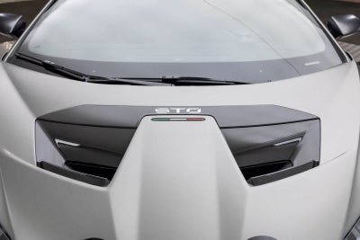 2022 Lamborghini Huracan STO Coupe