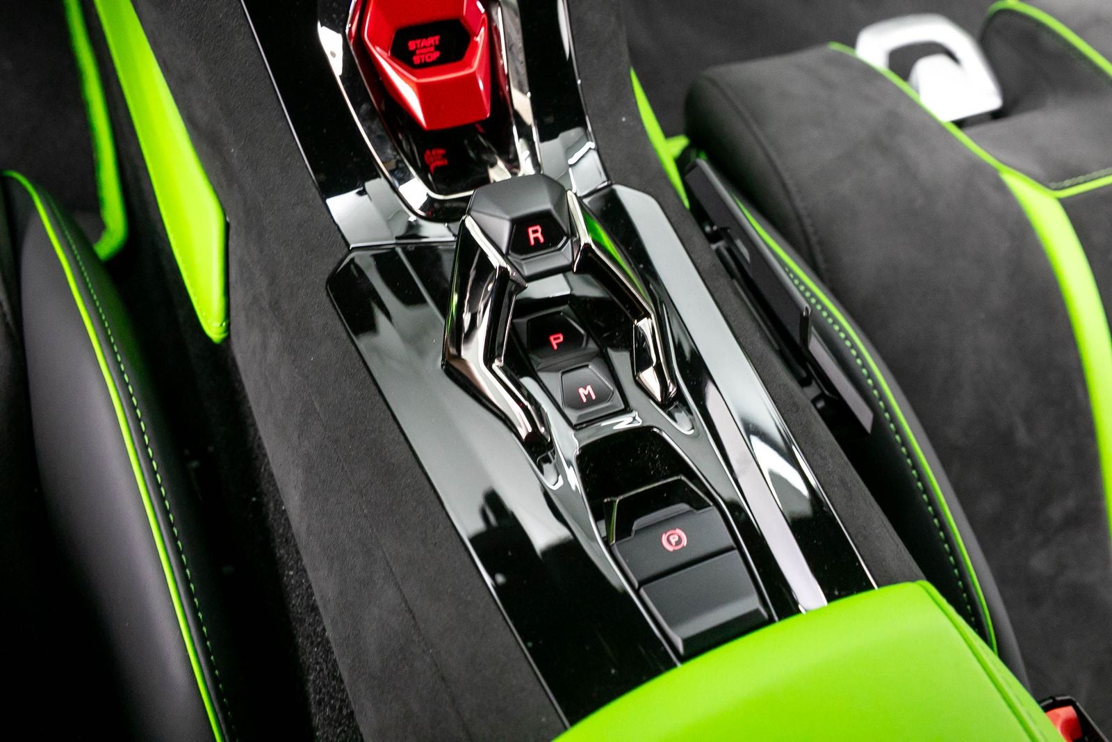 2024 Lamborghini Huracan Tecnica Coupe