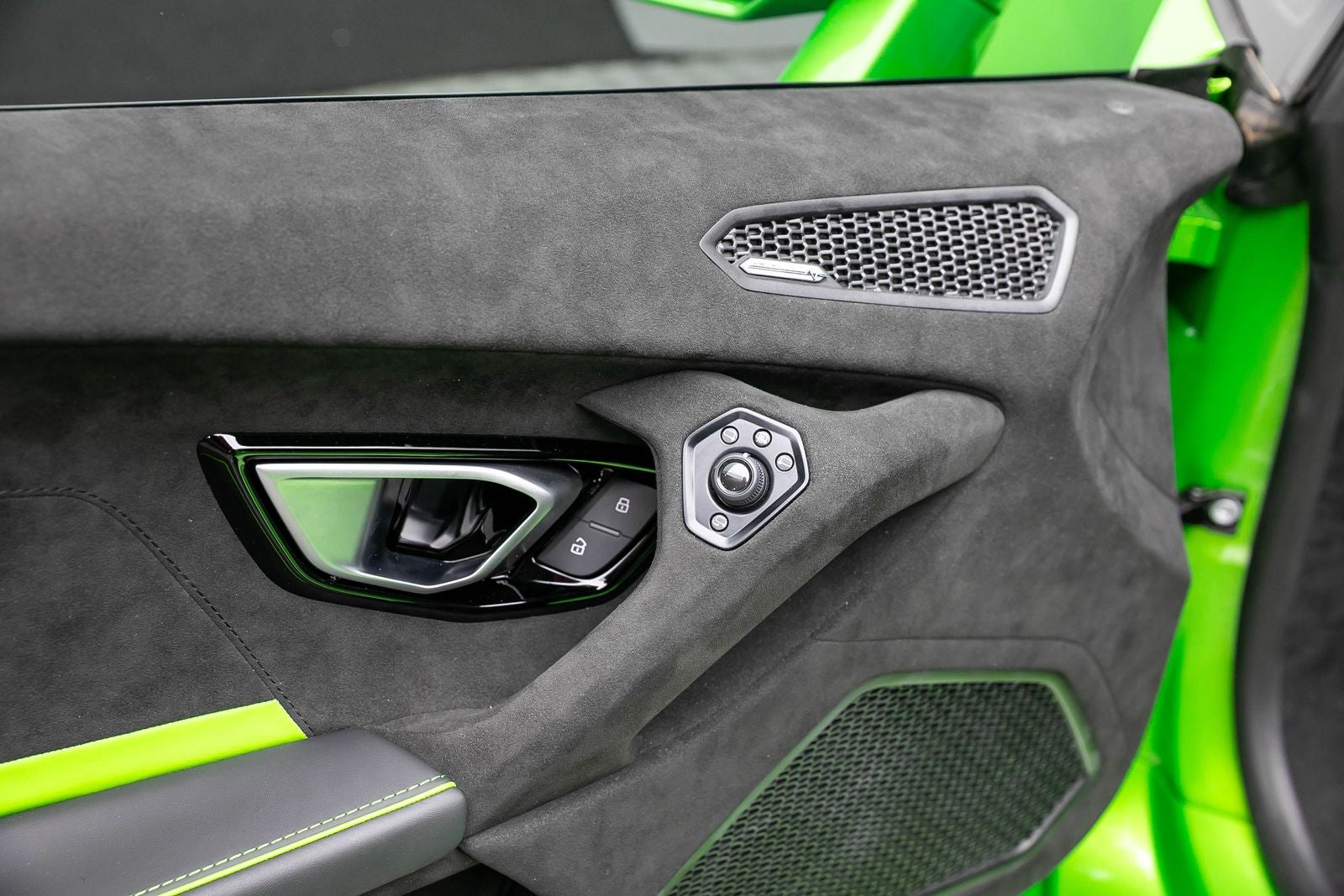 2024 Lamborghini Huracan Tecnica Coupe