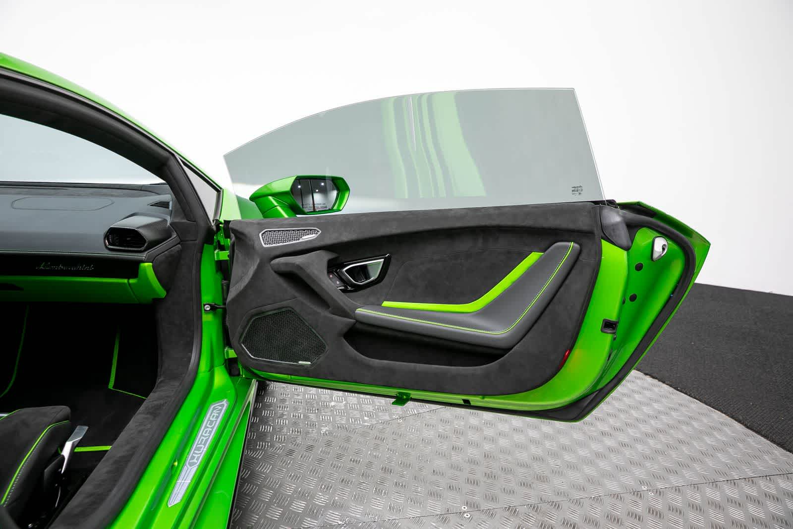 2024 Lamborghini Huracan Tecnica Coupe
