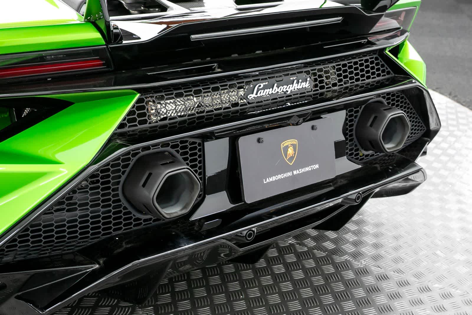 2024 Lamborghini Huracan Tecnica Coupe