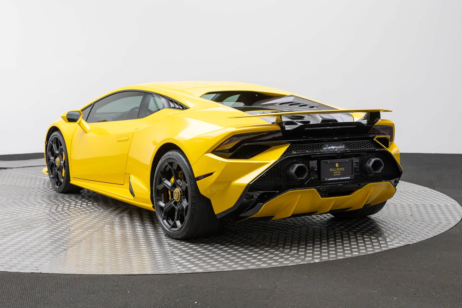 2023 Lamborghini Huracan Tecnica Coupe