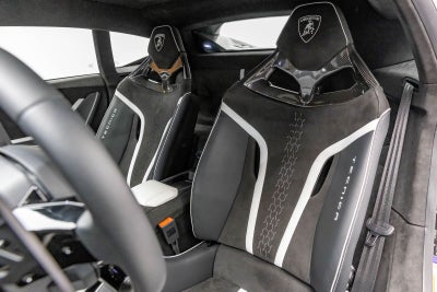 2024 Lamborghini Huracan Tecnica Coupe