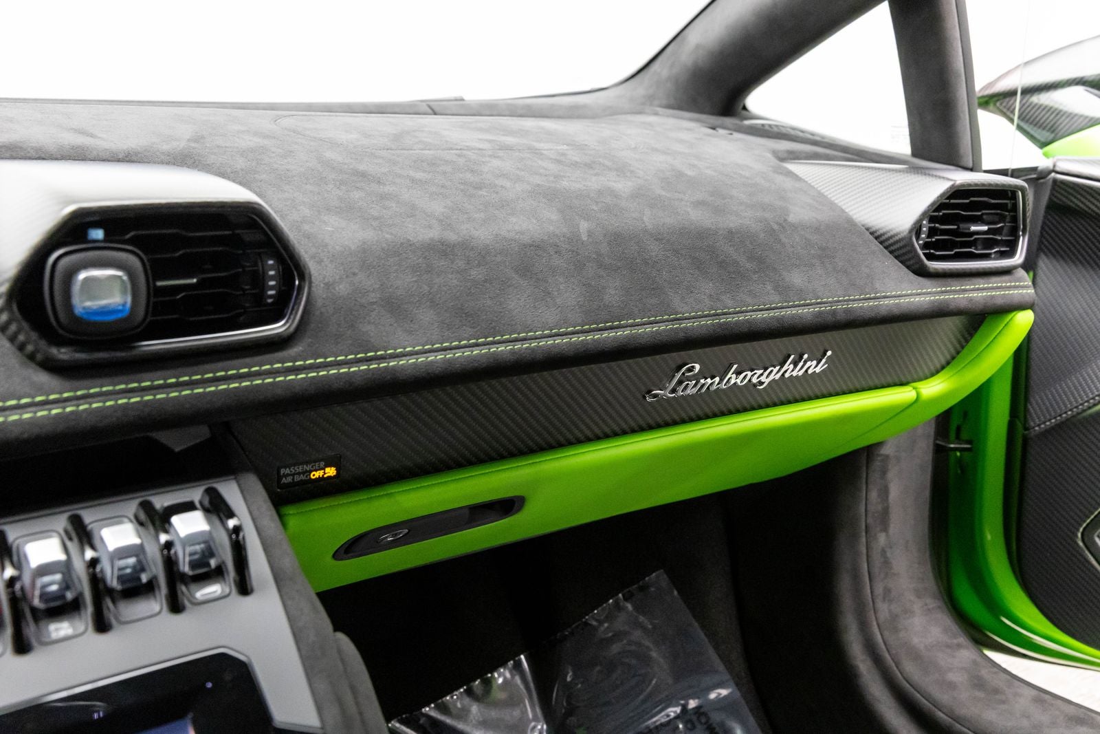 2024 Lamborghini Huracan Tecnica Coupe