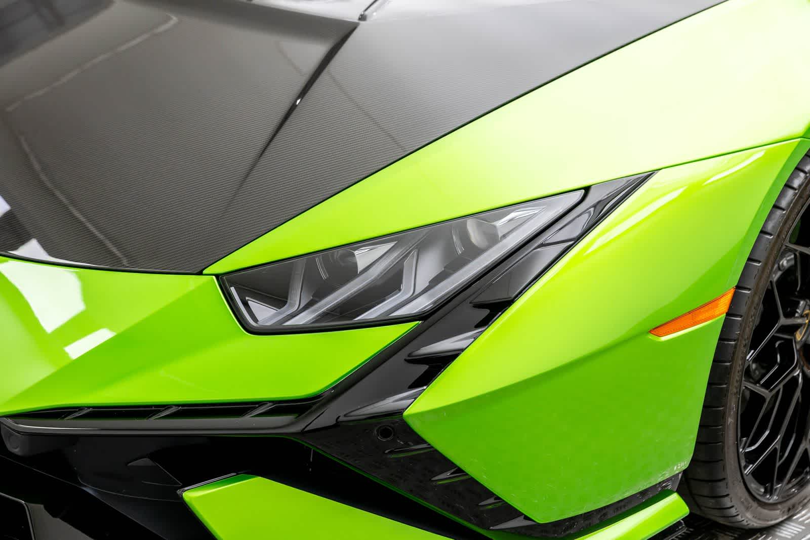 2024 Lamborghini Huracan Tecnica Coupe