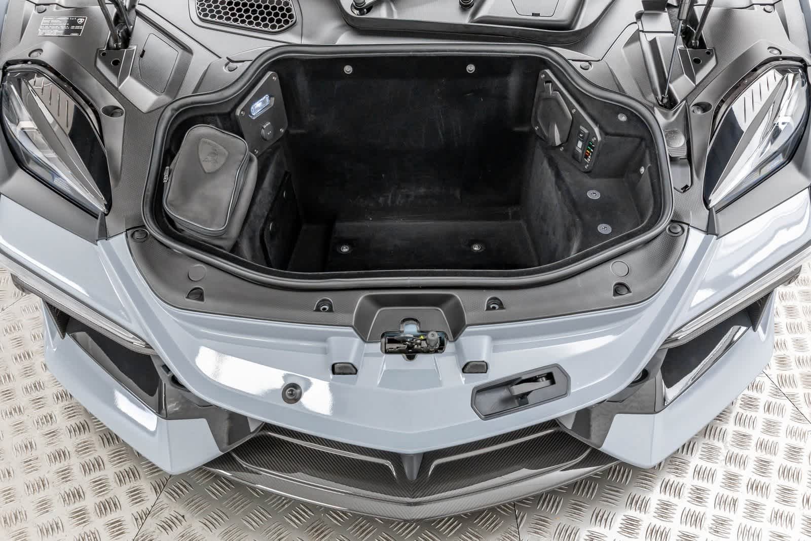 2024 Lamborghini Revuelto Coupe