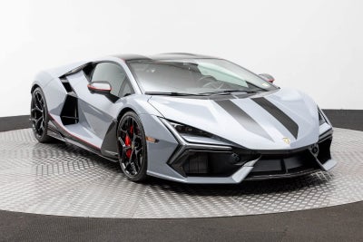 2024 Lamborghini Revuelto Coupe