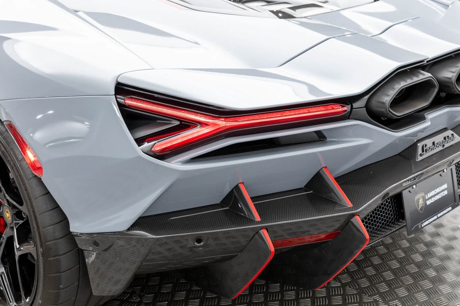 2024 Lamborghini Revuelto Coupe