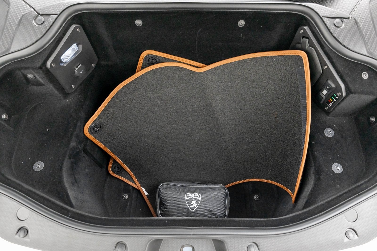 2024 Lamborghini Revuelto Coupe