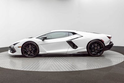 2024 Lamborghini Revuelto Coupe