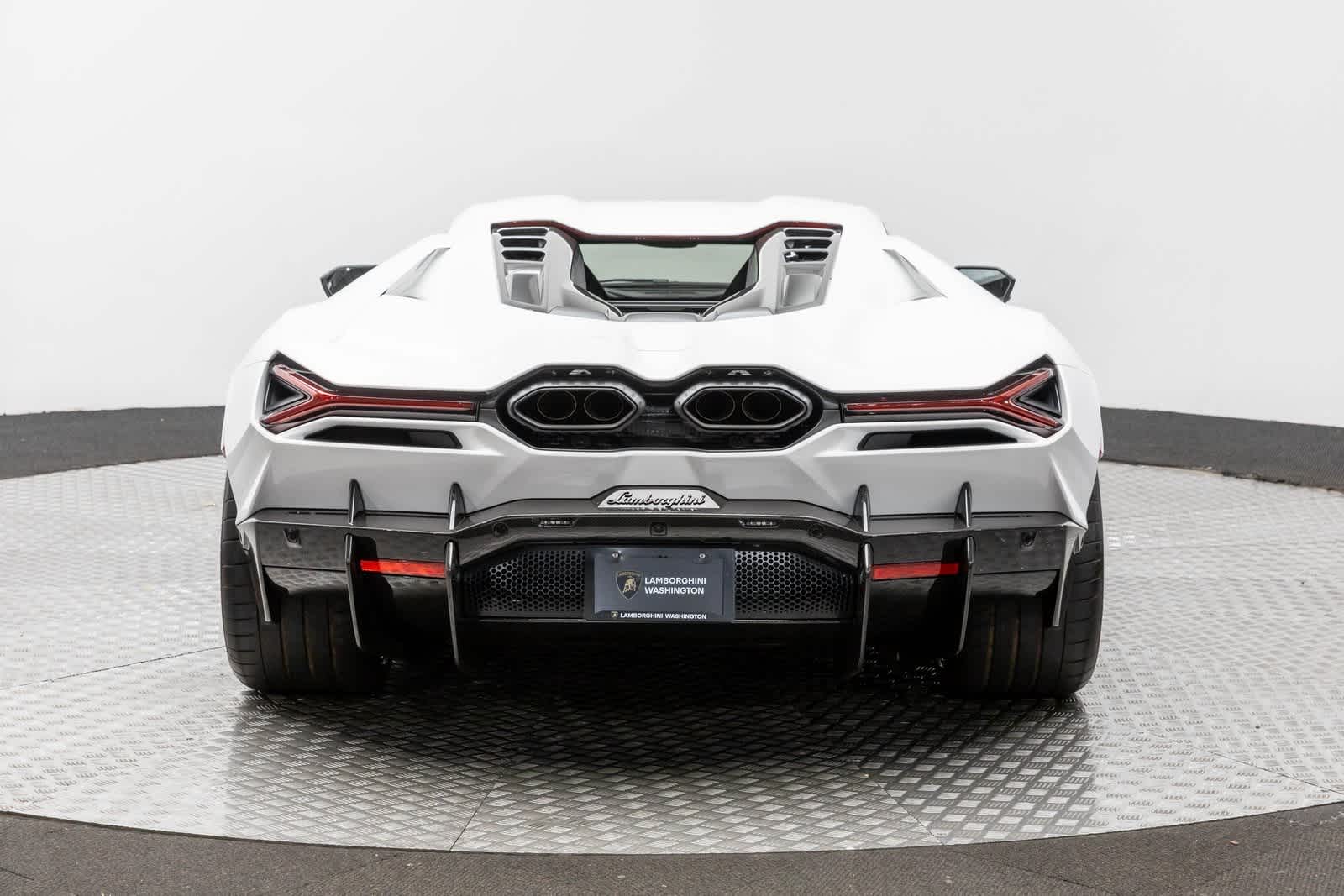 2024 Lamborghini Revuelto Coupe