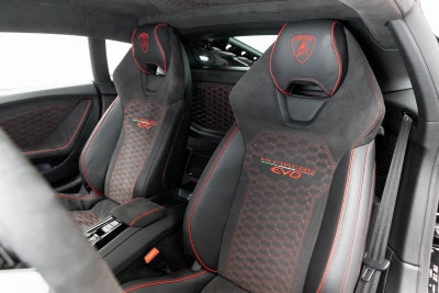 2022 Lamborghini Huracan EVO Coupe RWD