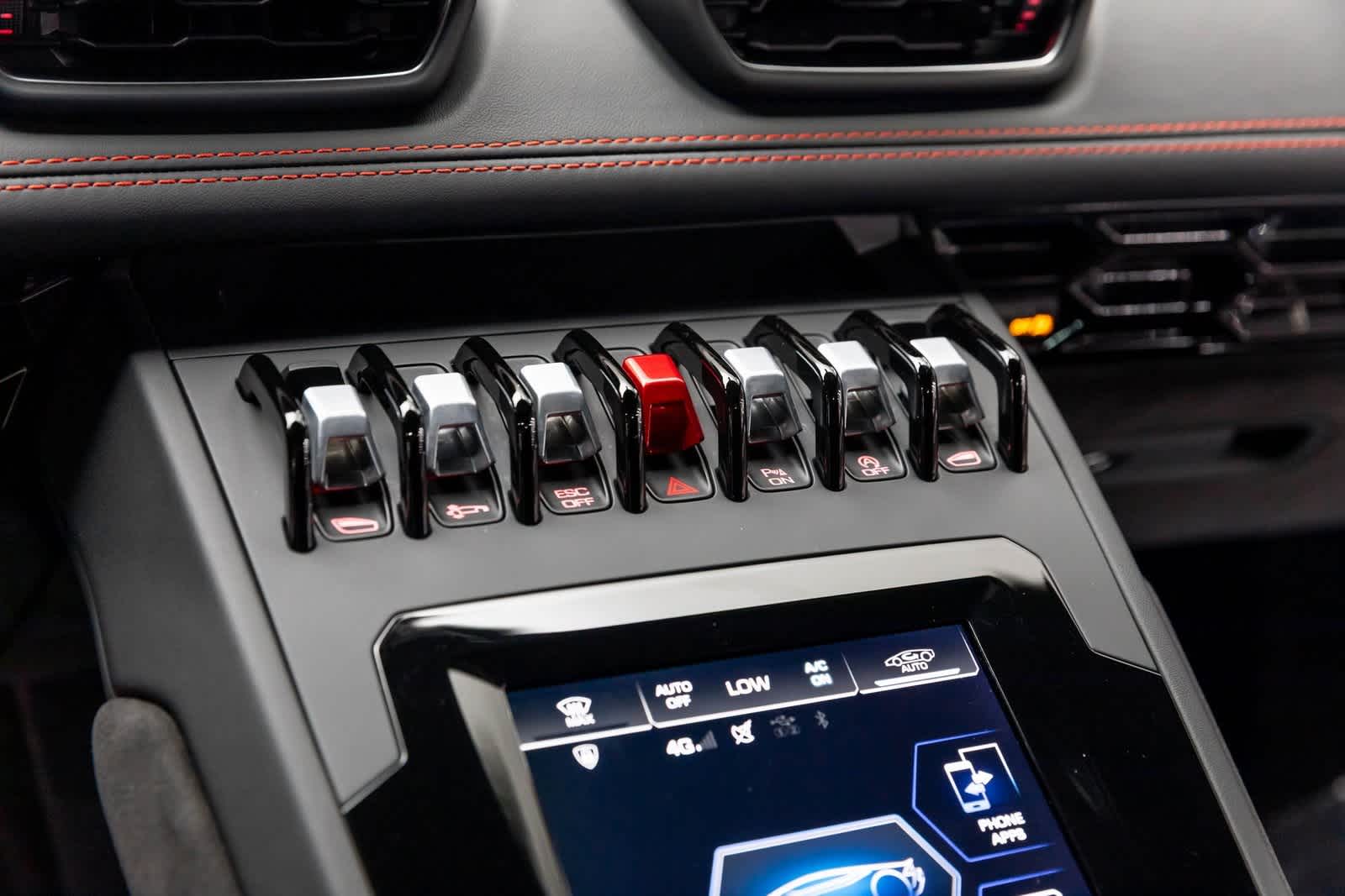 2022 Lamborghini Huracan EVO Coupe RWD