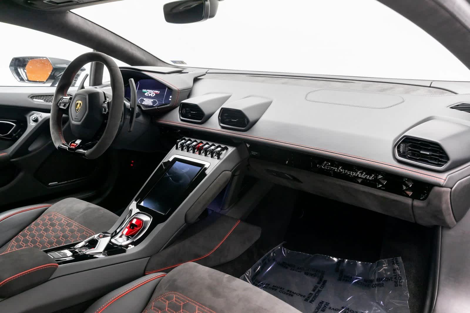 2022 Lamborghini Huracan EVO Coupe RWD