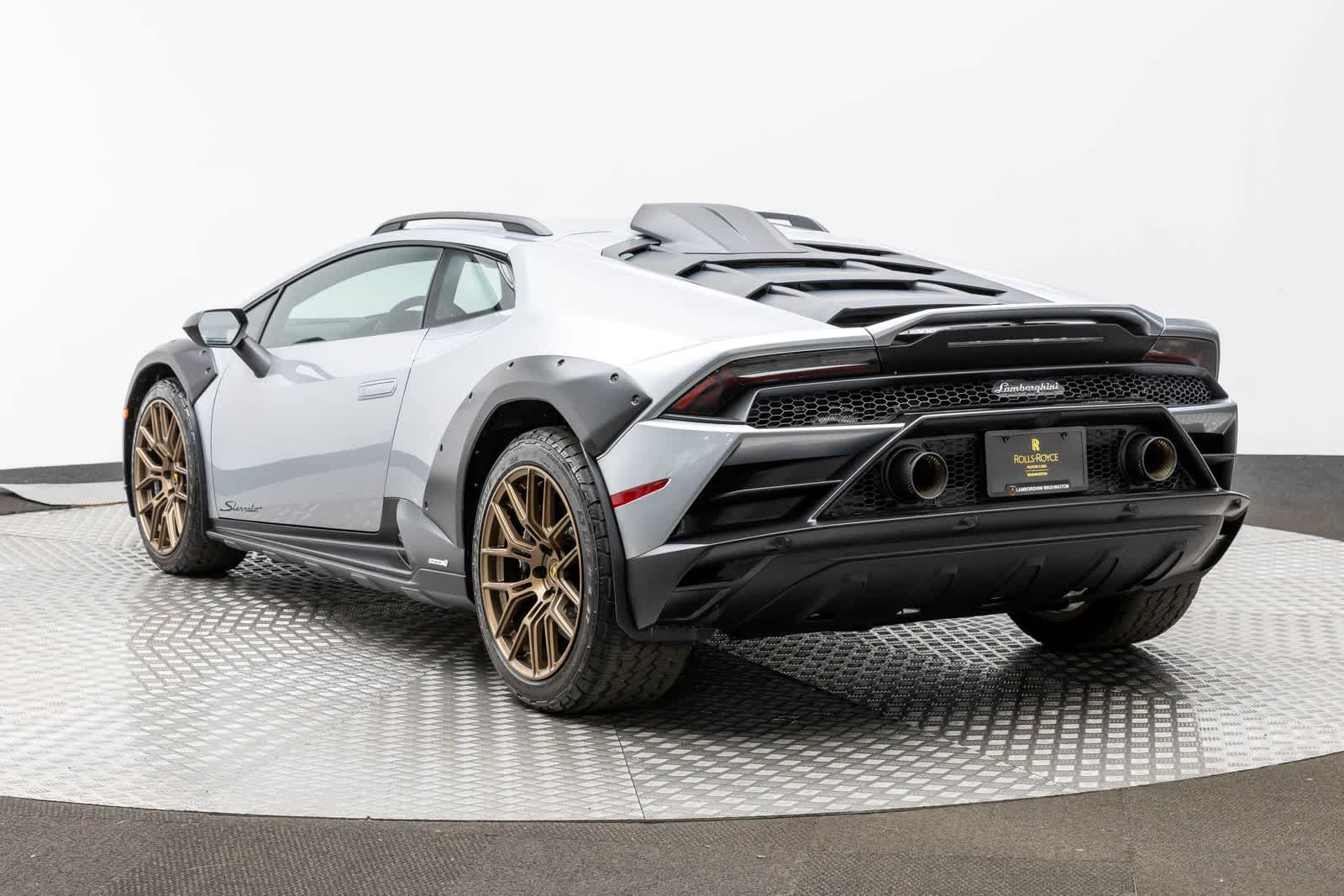 2024 Lamborghini Huracan Sterrato Coupe