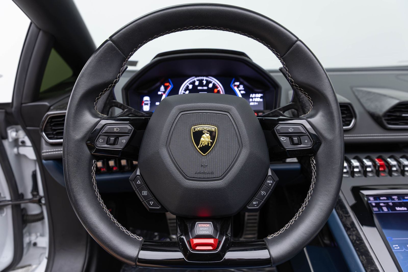 2020 Lamborghini Huracan EVO Spyder AWD