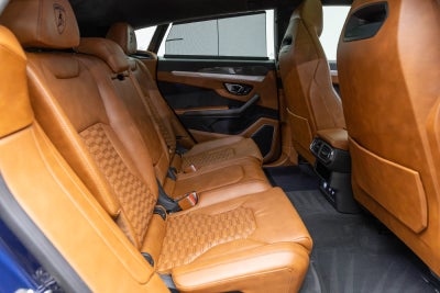 2021 Lamborghini Urus AWD