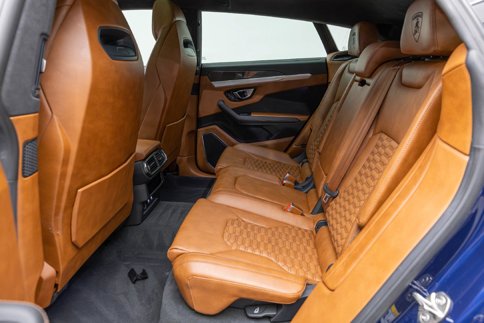 2021 Lamborghini Urus AWD
