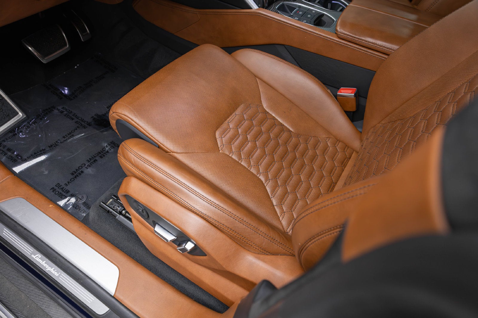2021 Lamborghini Urus AWD