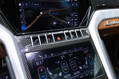 2021 Lamborghini Urus AWD