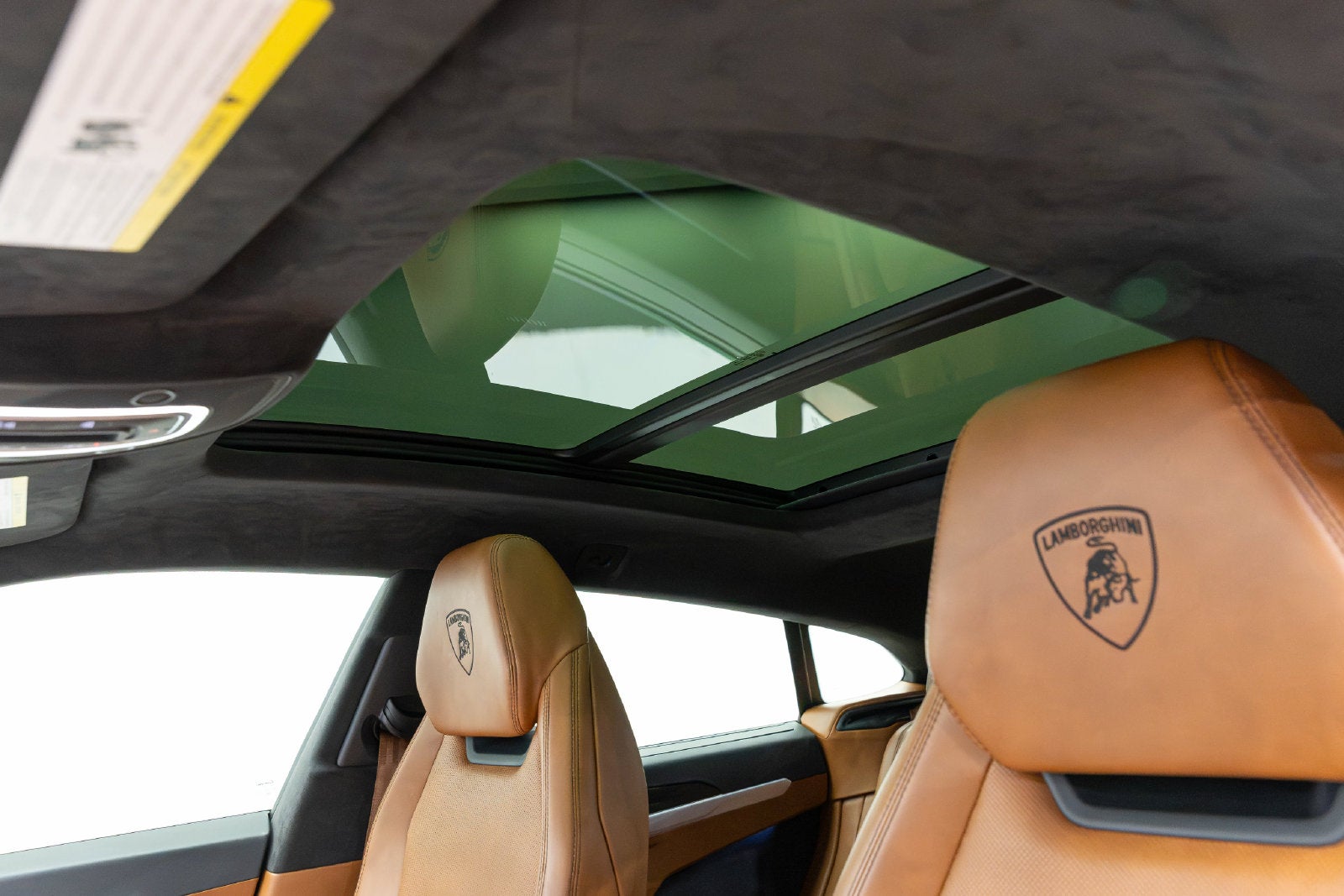 2021 Lamborghini Urus AWD