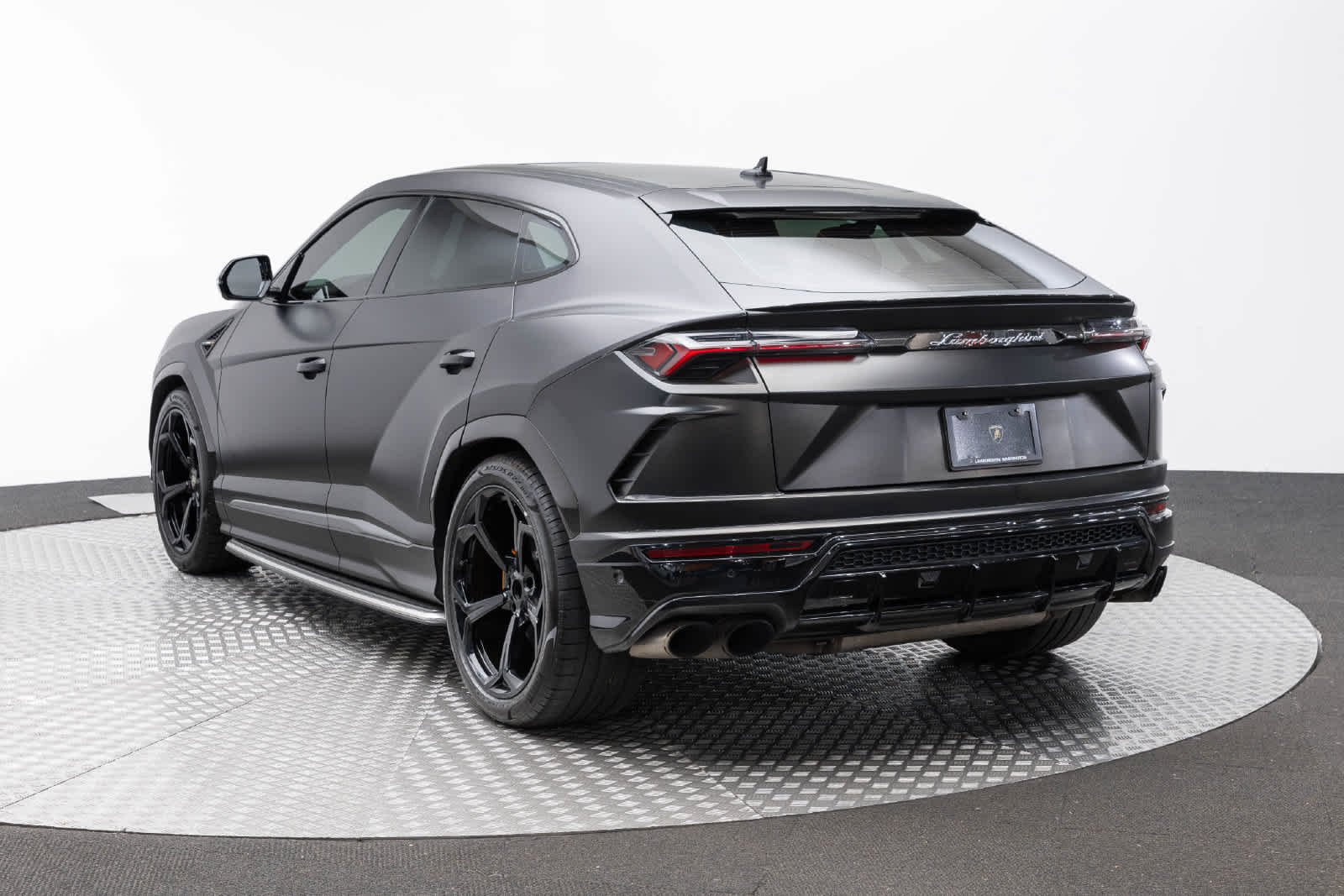 2021 Lamborghini Urus AWD