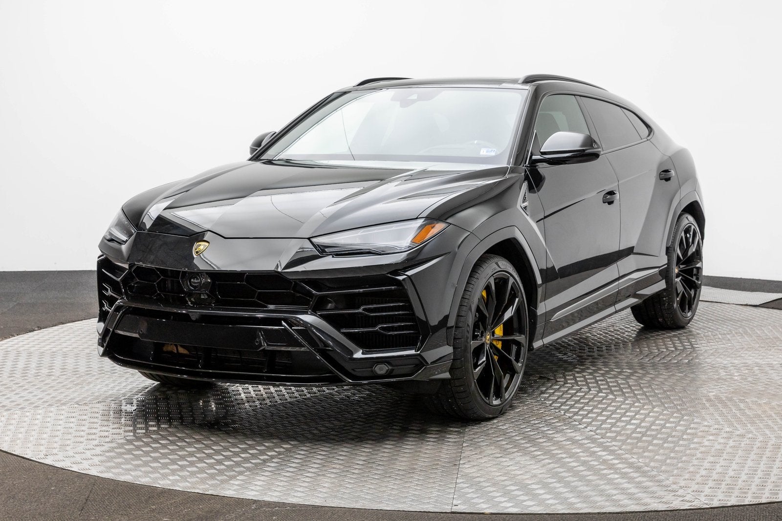 2022 Lamborghini Urus AWD