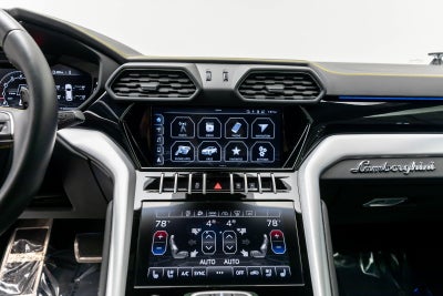 2022 Lamborghini Urus AWD