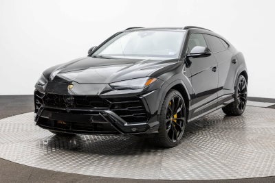 2022 Lamborghini Urus AWD