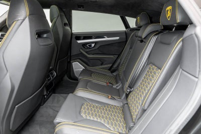 2022 Lamborghini Urus AWD