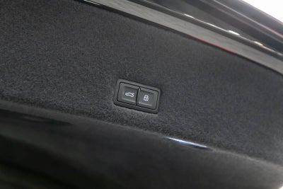 2022 Lamborghini Urus AWD