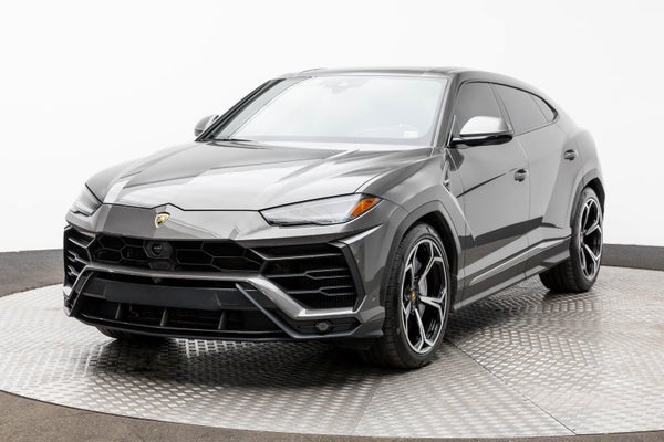 2022 Lamborghini Urus AWD