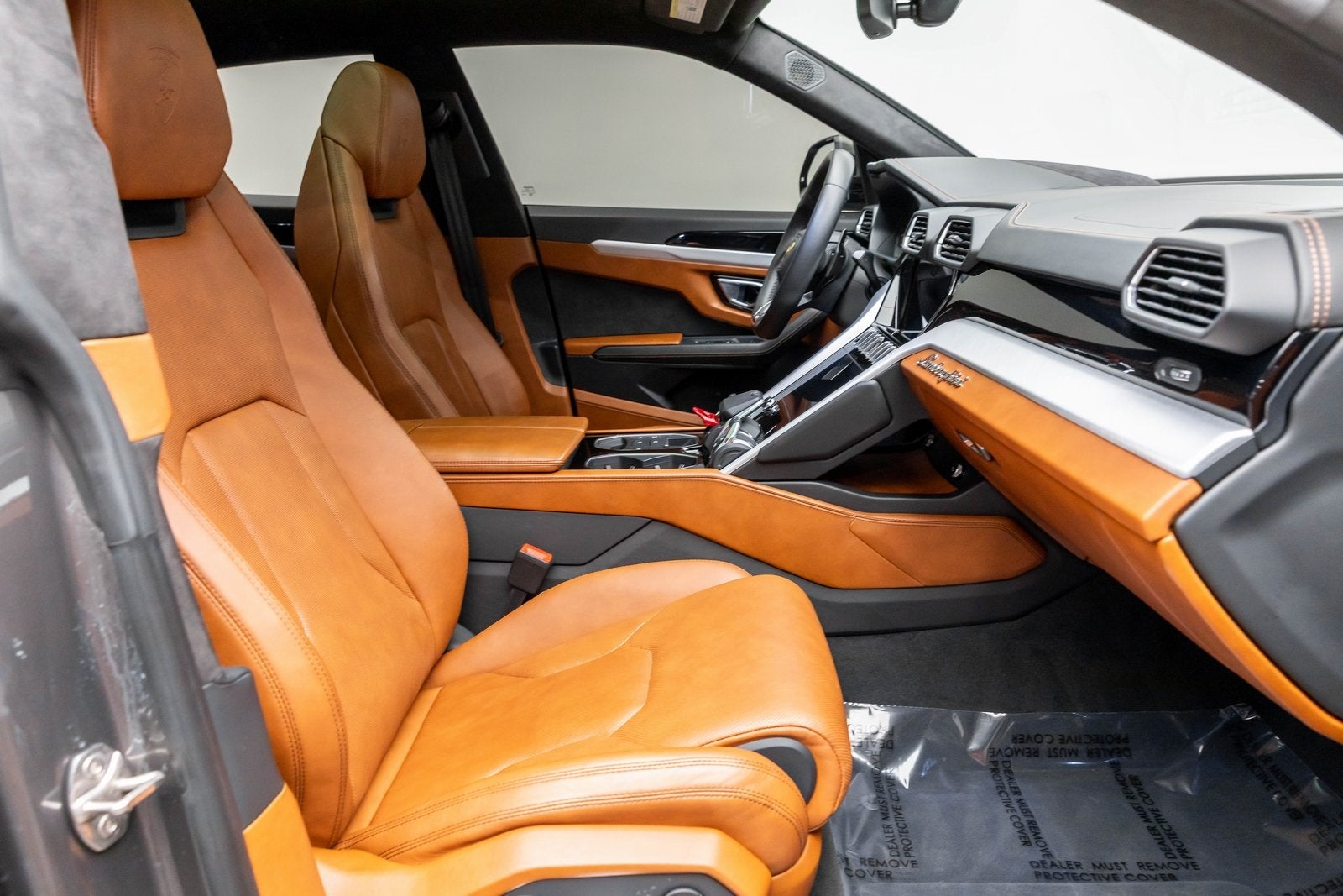 2022 Lamborghini Urus AWD