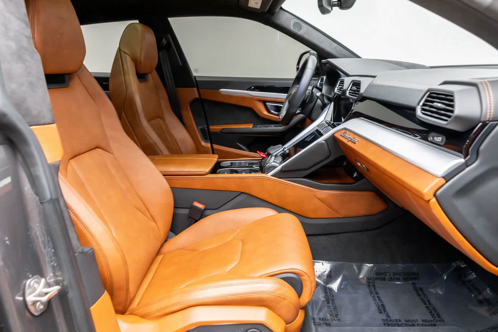 2022 Lamborghini Urus AWD