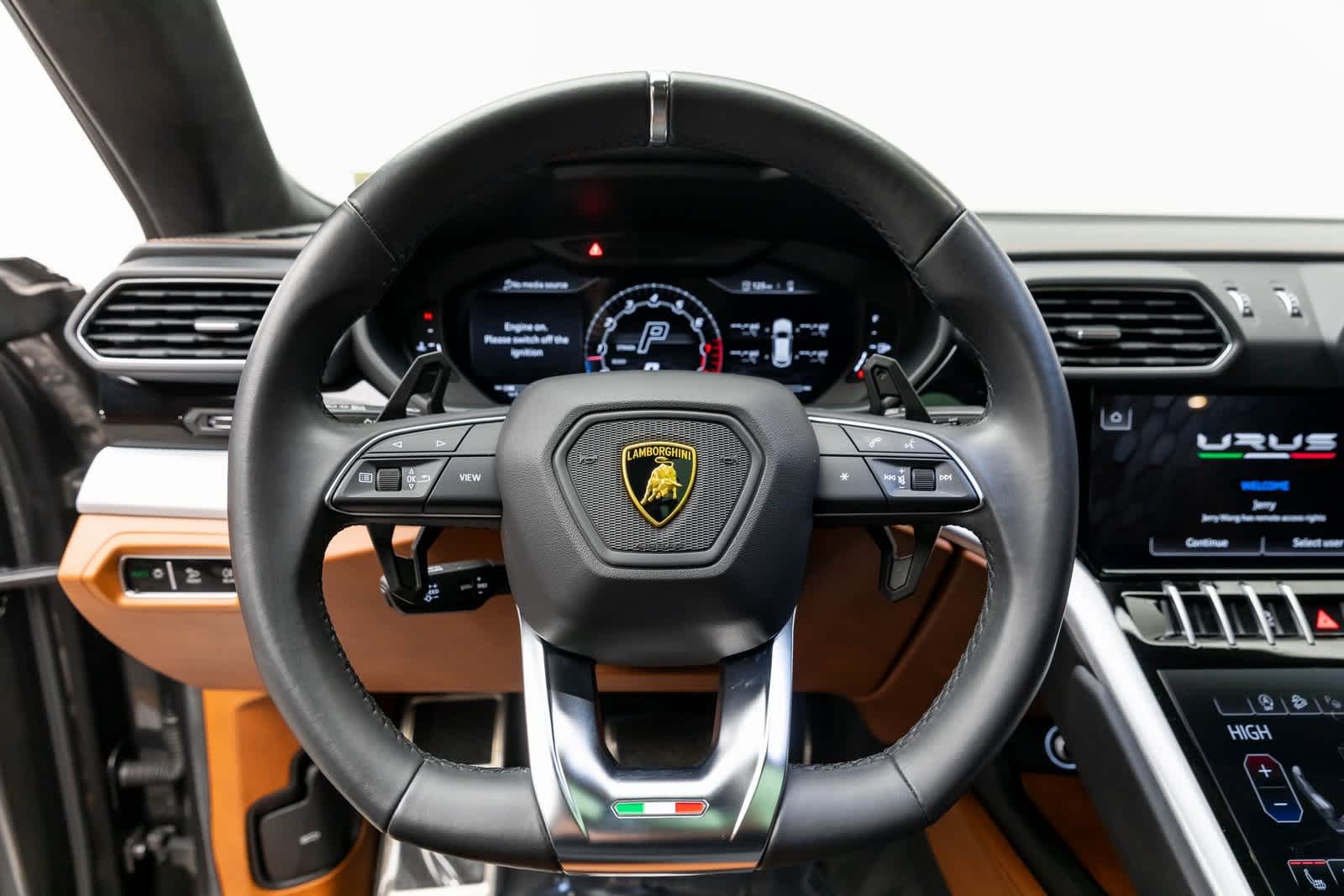 2022 Lamborghini Urus AWD