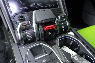2022 Lamborghini Urus Graphite Capsule