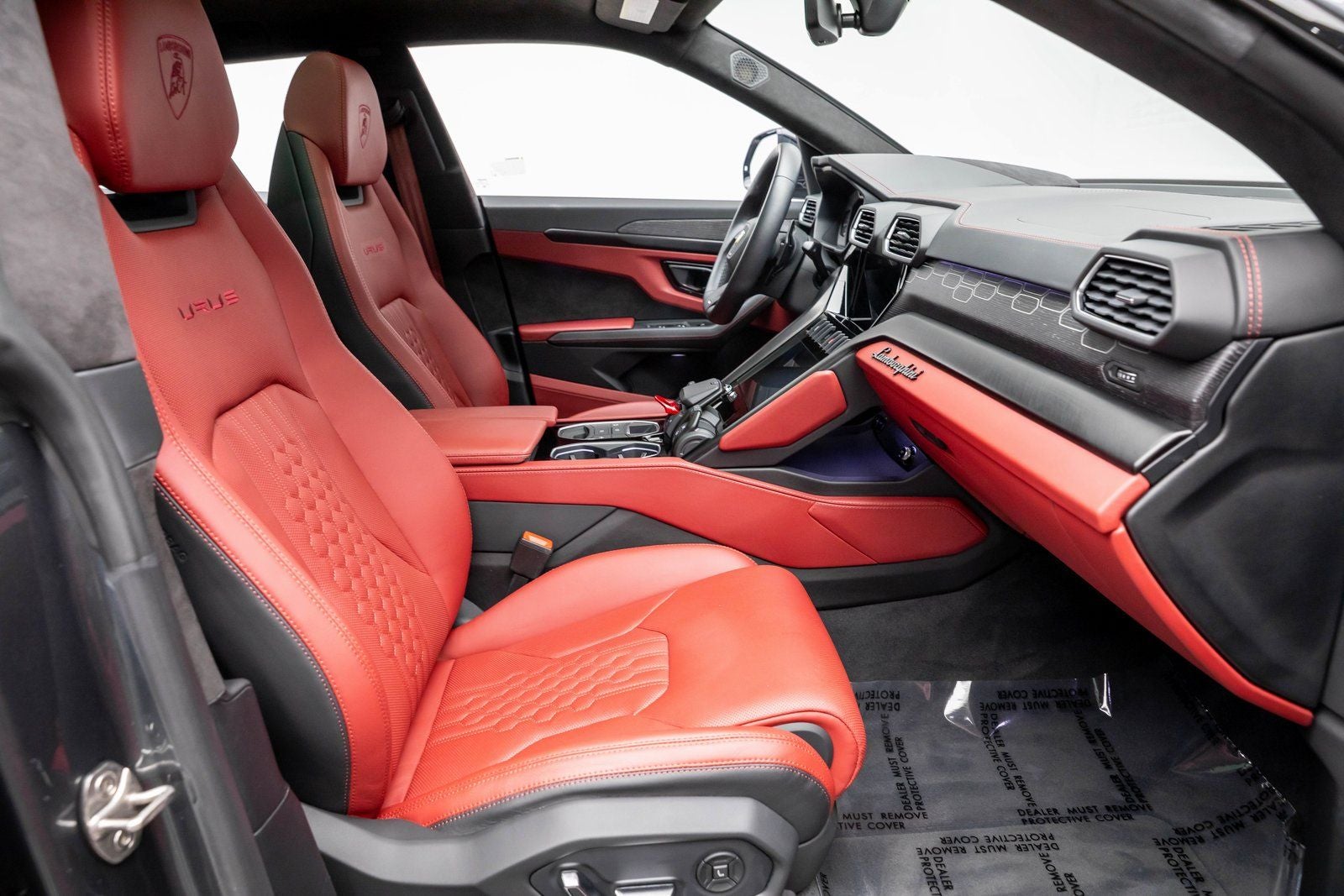 2023 Lamborghini Urus S