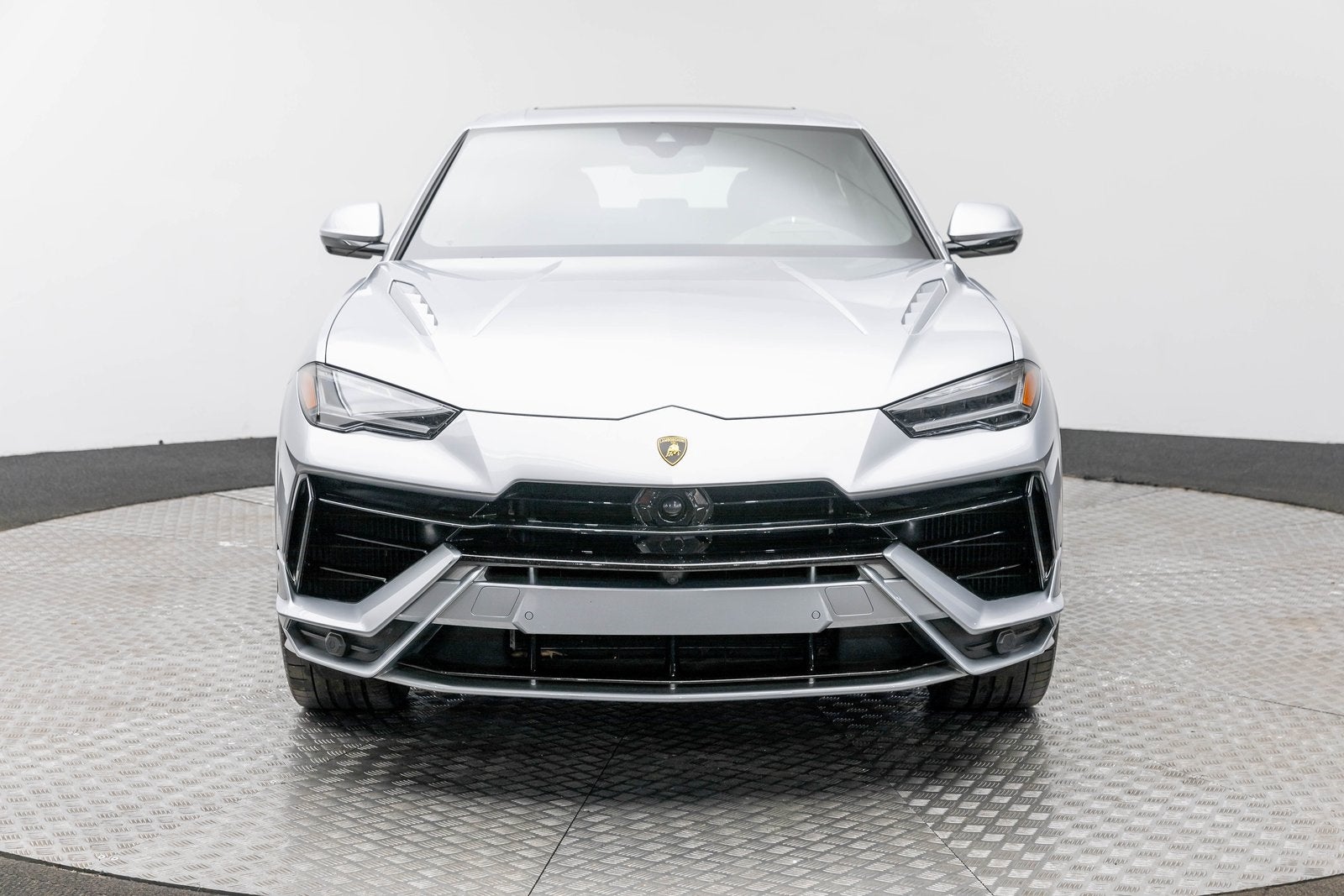 2023 Lamborghini Urus S