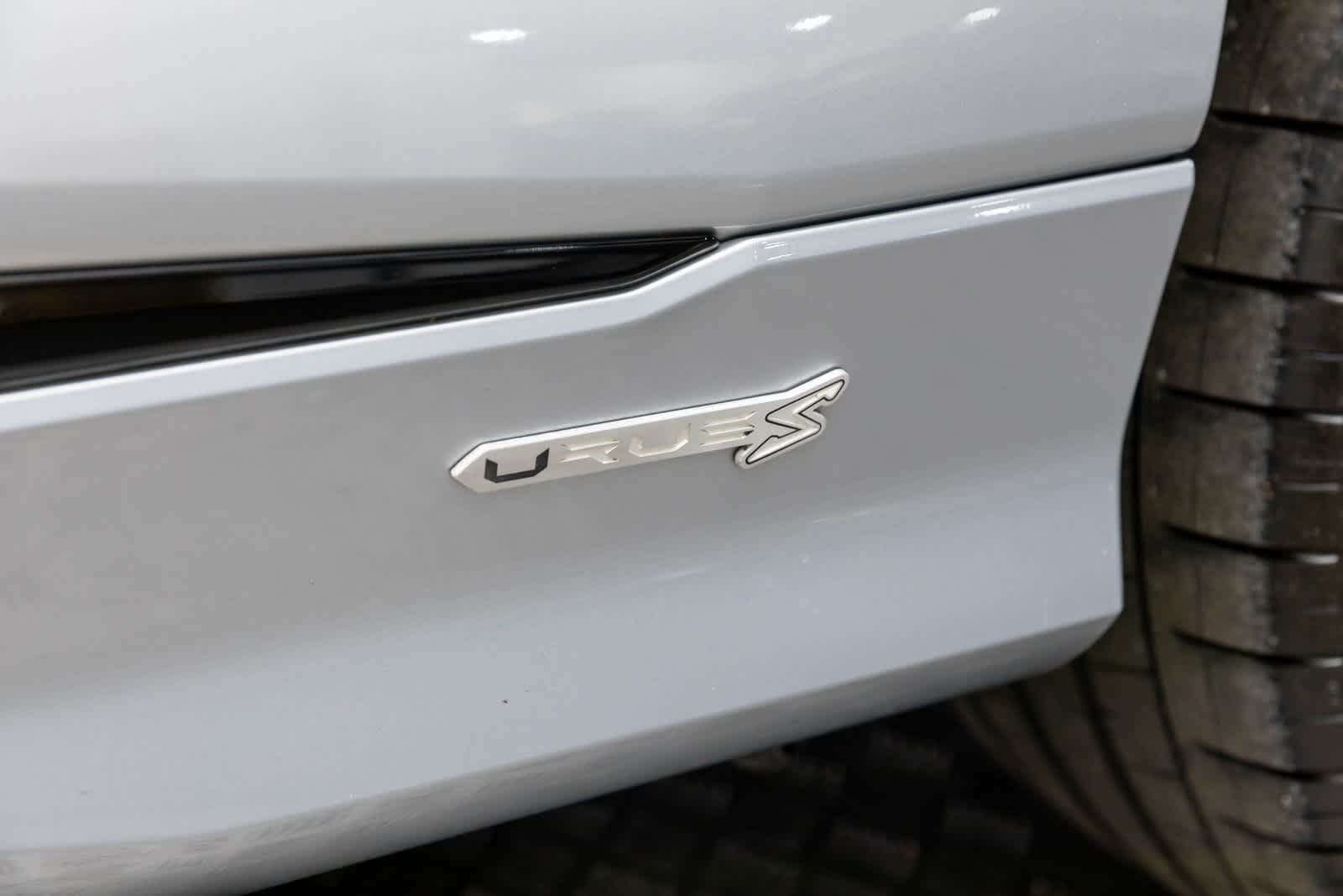 2023 Lamborghini Urus S