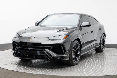 2023 Lamborghini Urus Performante