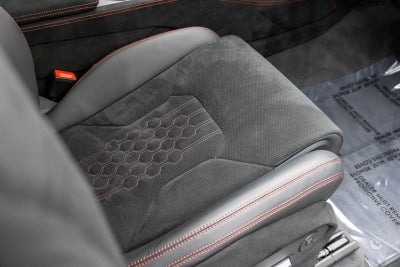 2023 Lamborghini Urus Performante