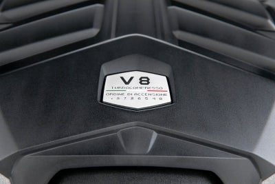 2023 Lamborghini Urus Performante