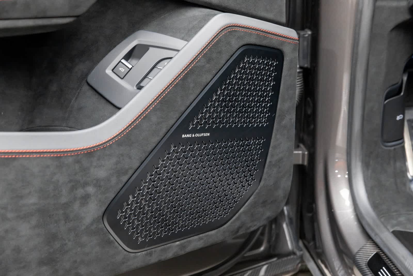 2023 Lamborghini Urus Performante