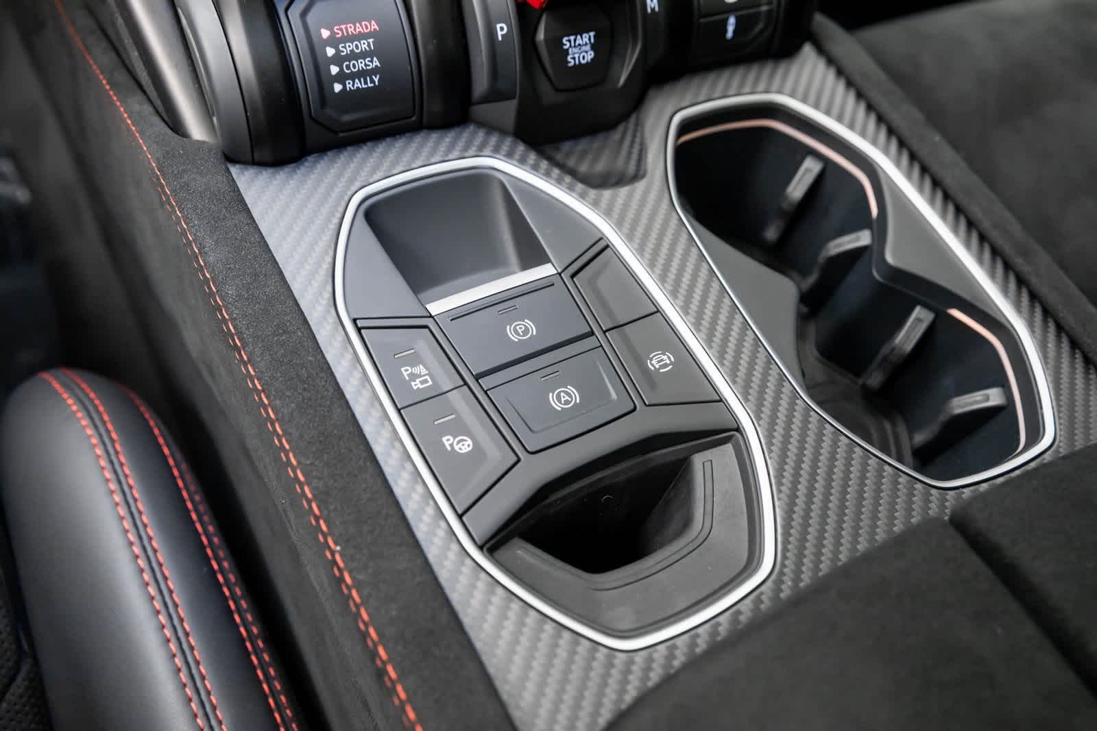 2023 Lamborghini Urus Performante