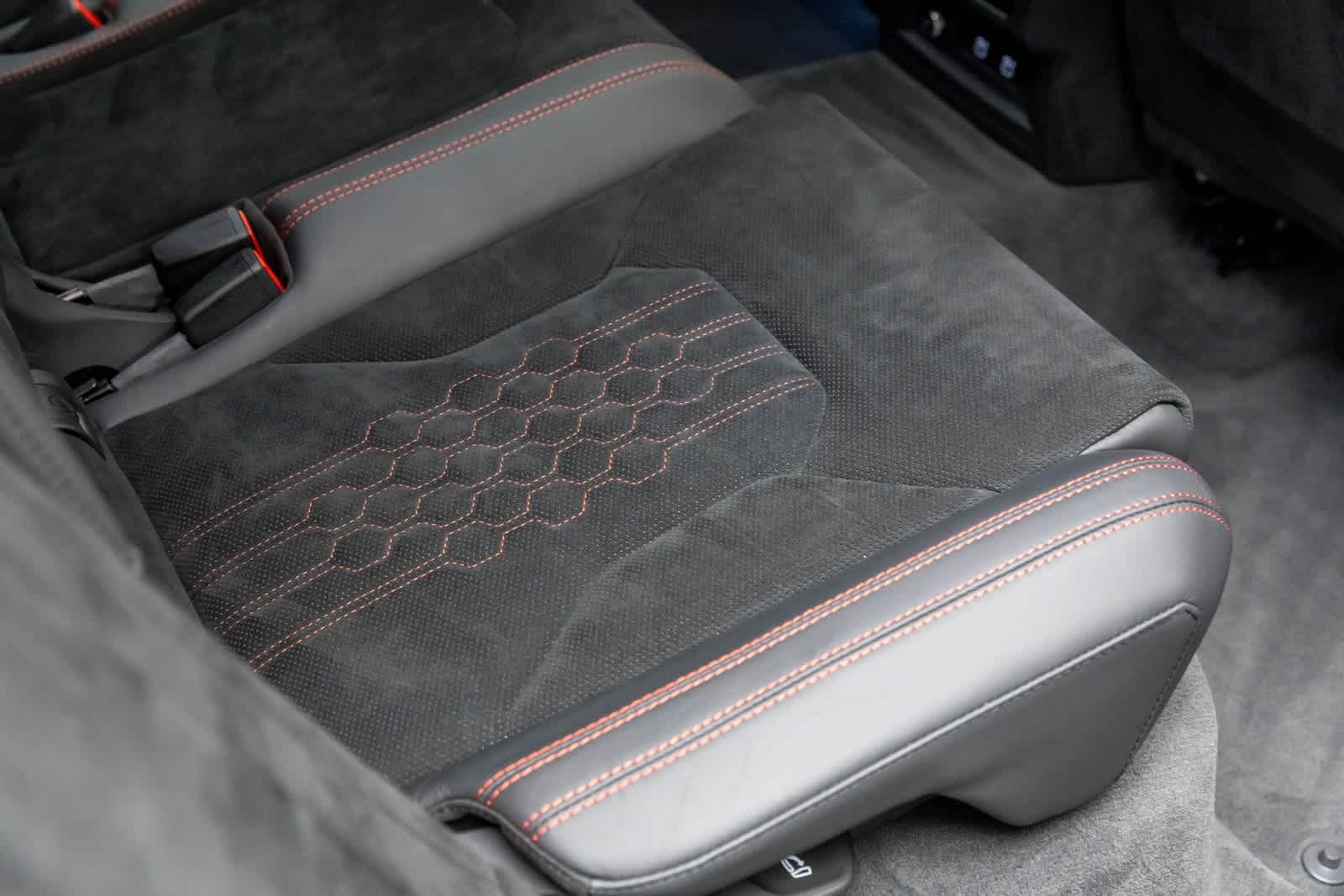 2023 Lamborghini Urus Performante