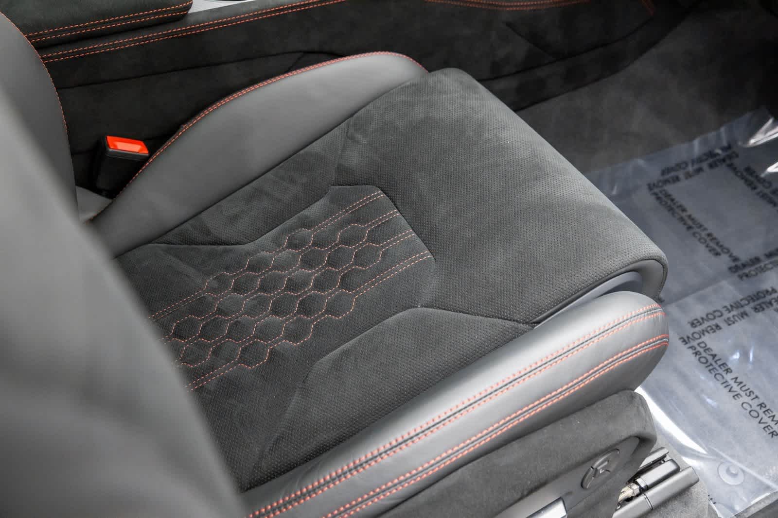 2023 Lamborghini Urus Performante