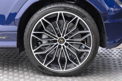 2026 Lamborghini Urus SE